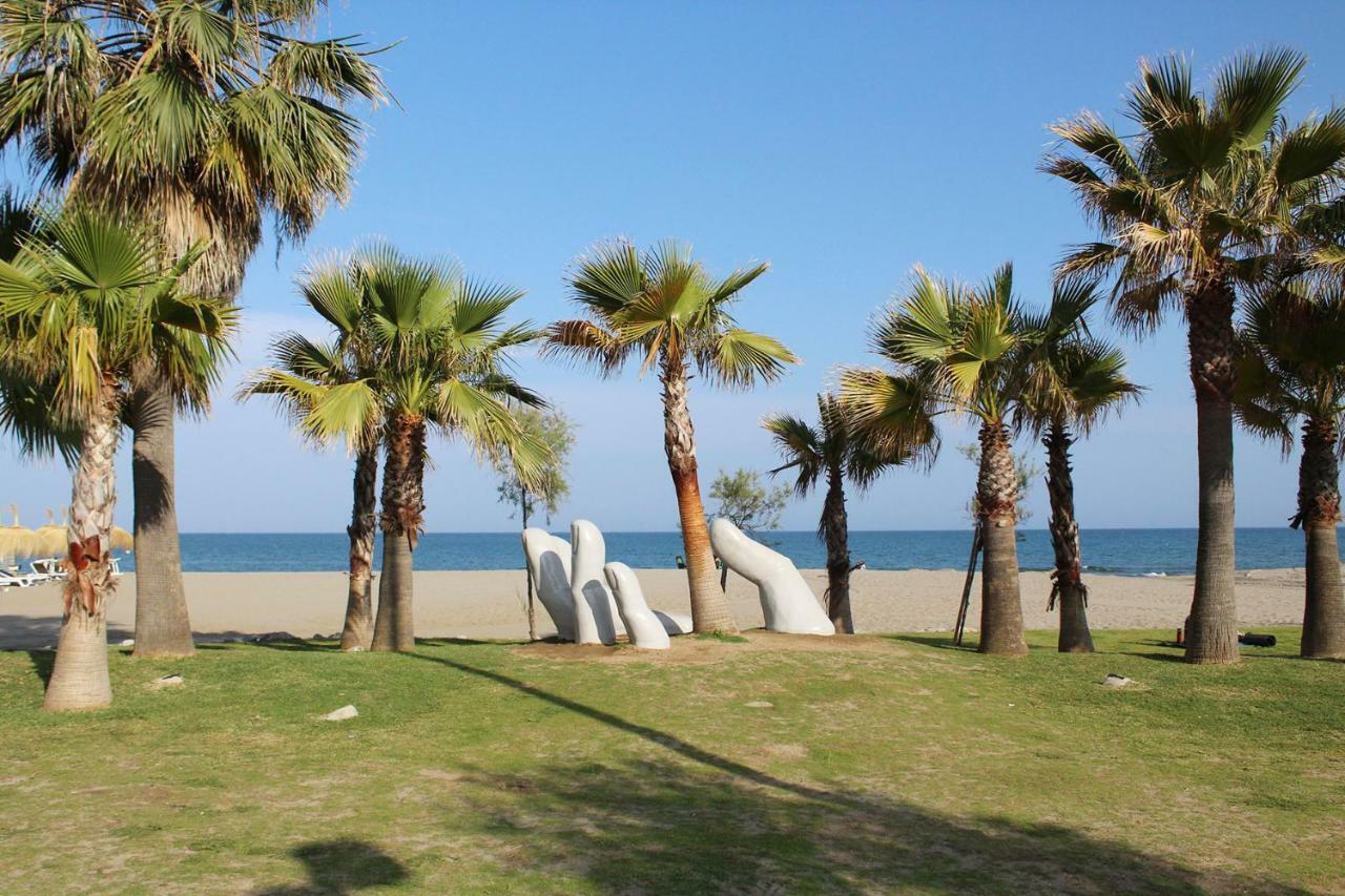 Apartamento Vistas Al Mar Y Piscina Fuengirola Exterior photo